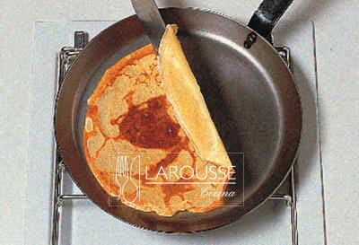 Aprende a preparar Masa para Crepas paso a paso ⋆ Larousse Cocina
