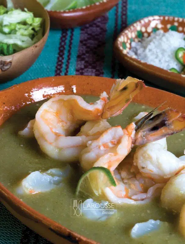 Palabras ⋆ Diccionario enciclopédico de la Gastronomía Mexicana ⋆ Caldo de  pescado ⋆ Larousse Cocina