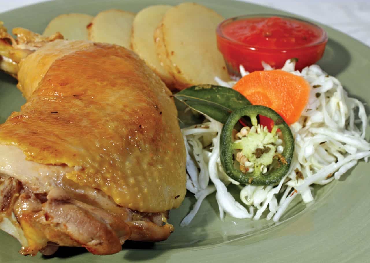 Palabras ⋆ Diccionario enciclopédico de la Gastronomía Mexicana ⋆ Pollo  garnachero ⋆ Larousse Cocina