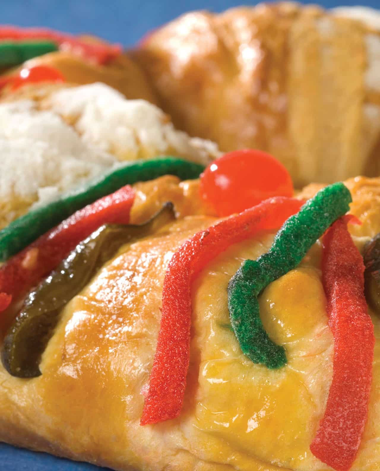 La rosca de Reyes también puede ir rellena al gusto. Foto: León Rafael.