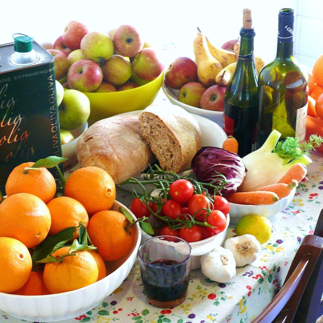 Muchos de los ingredientes de esta dieta los puedes encontrar en el supermercado. Fuente: Archivo fotográfico de Larousse Cocina.